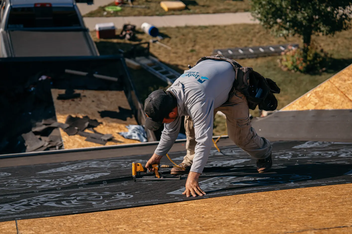 Manufacturer-certified roof installation in Summit Lakes